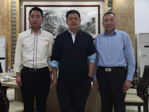 中紀(jì)委國(guó)際合作局郭松江局長(zhǎng)、人民日?qǐng)?bào)社馬海濤副總編親臨大道視察指導(dǎo)